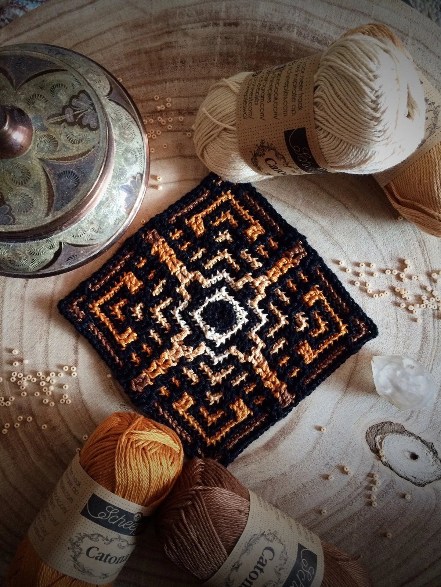 Medina Mosaic Crochet Pattern – Vibrant Tiles Design 🧶