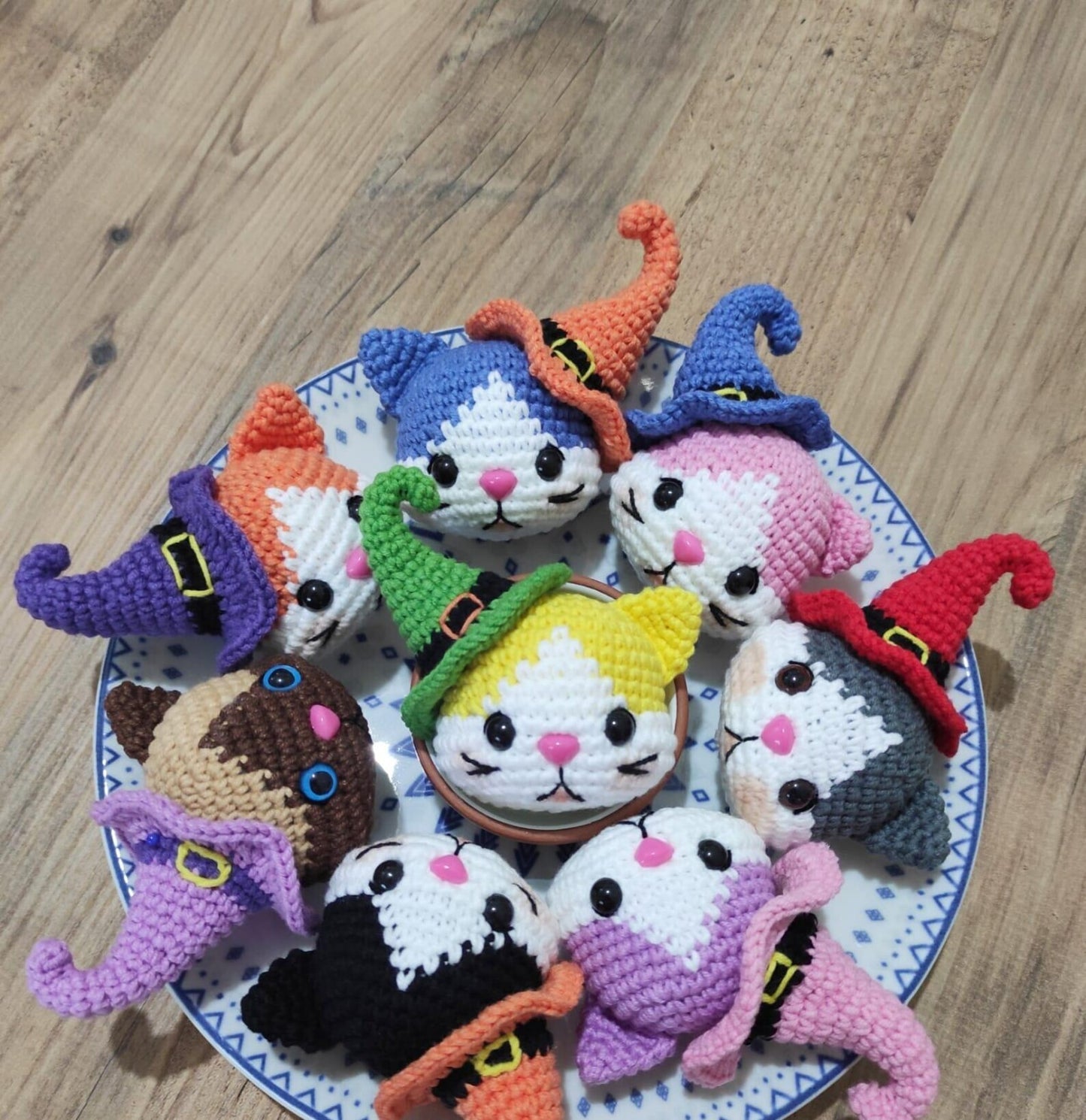 🐱 Cat Keychain Crochet Pattern