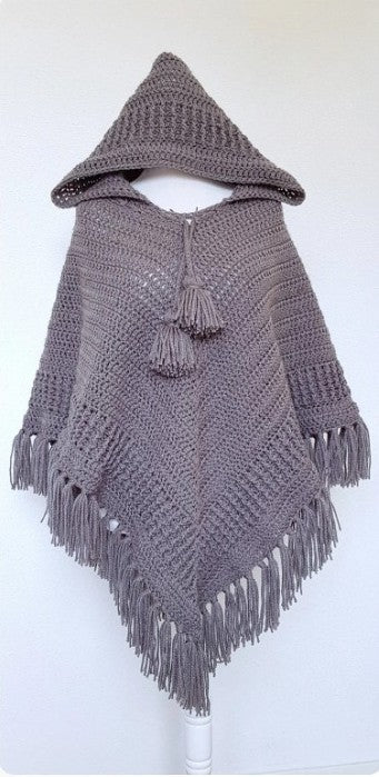 ✨ Twisted Hoody Poncho – Cozy Crochet Pattern (PDF)