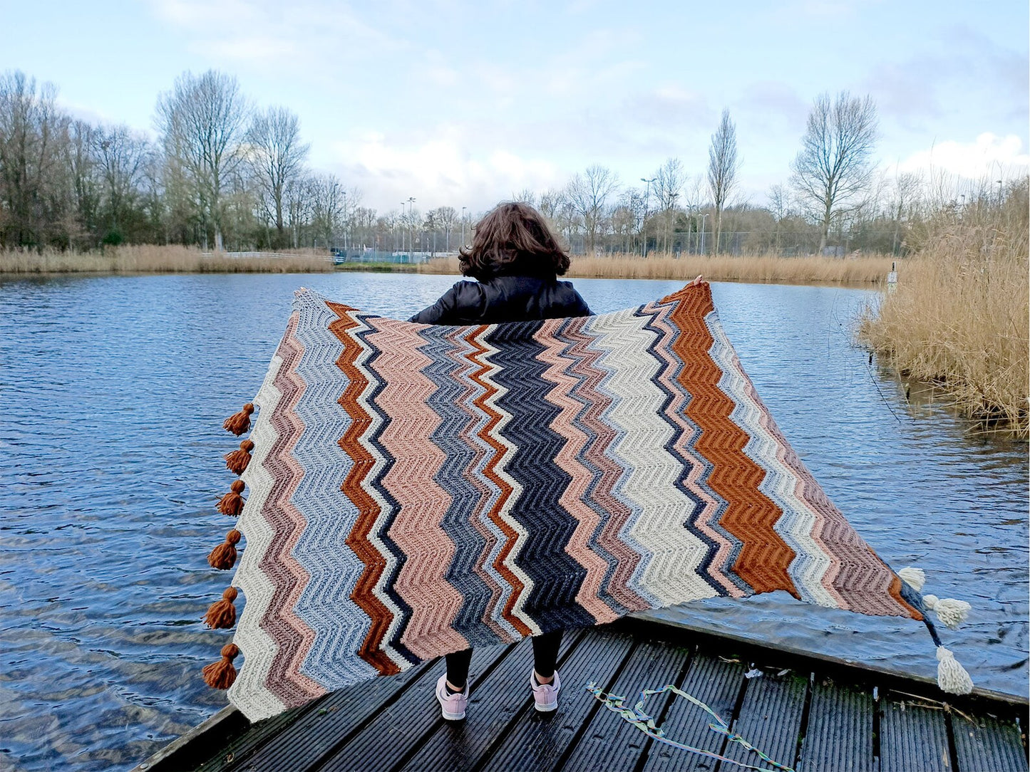Cozy Chevron Blanket Crochet Pattern ✨ 15 Sizes Included 🧶