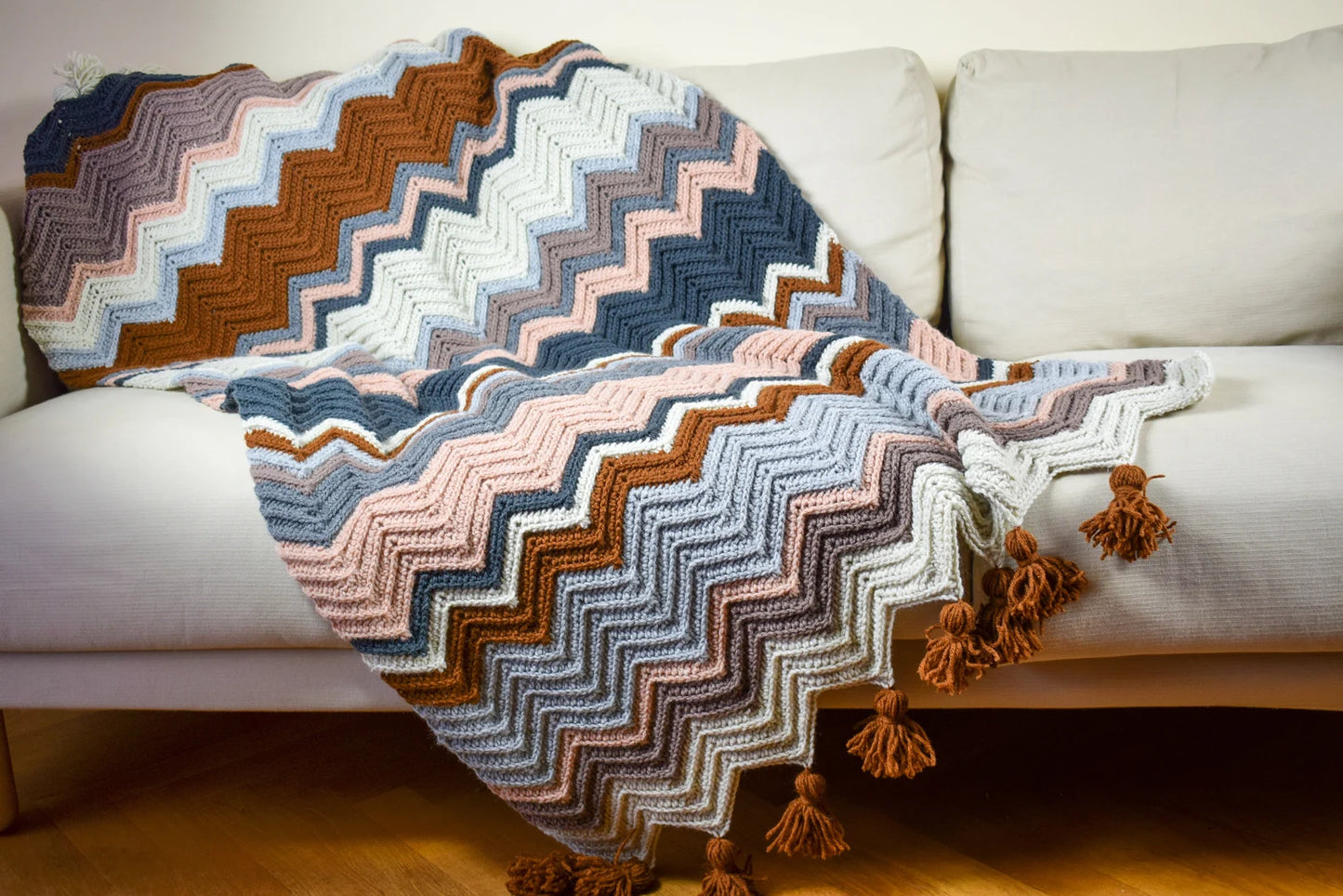 Cozy Chevron Blanket Crochet Pattern ✨ 15 Sizes Included 🧶