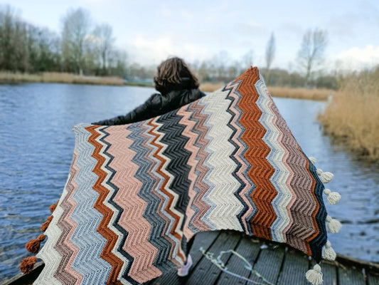 Cozy Chevron Blanket Crochet Pattern ✨ 15 Sizes Included 🧶