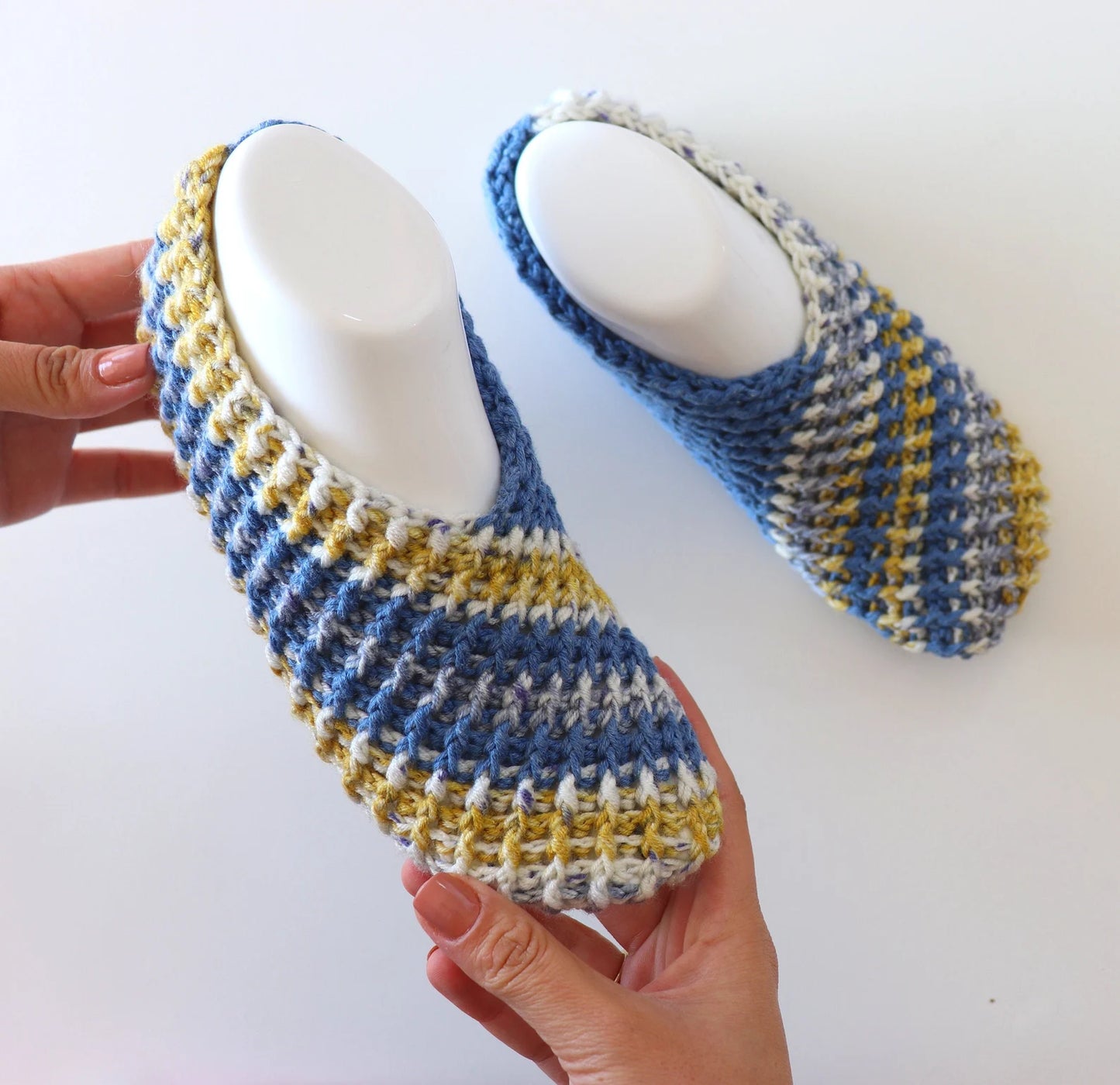 ✨ Easiest Crochet Slippers Ever – Beginner-Friendly PDF Pattern 🧶