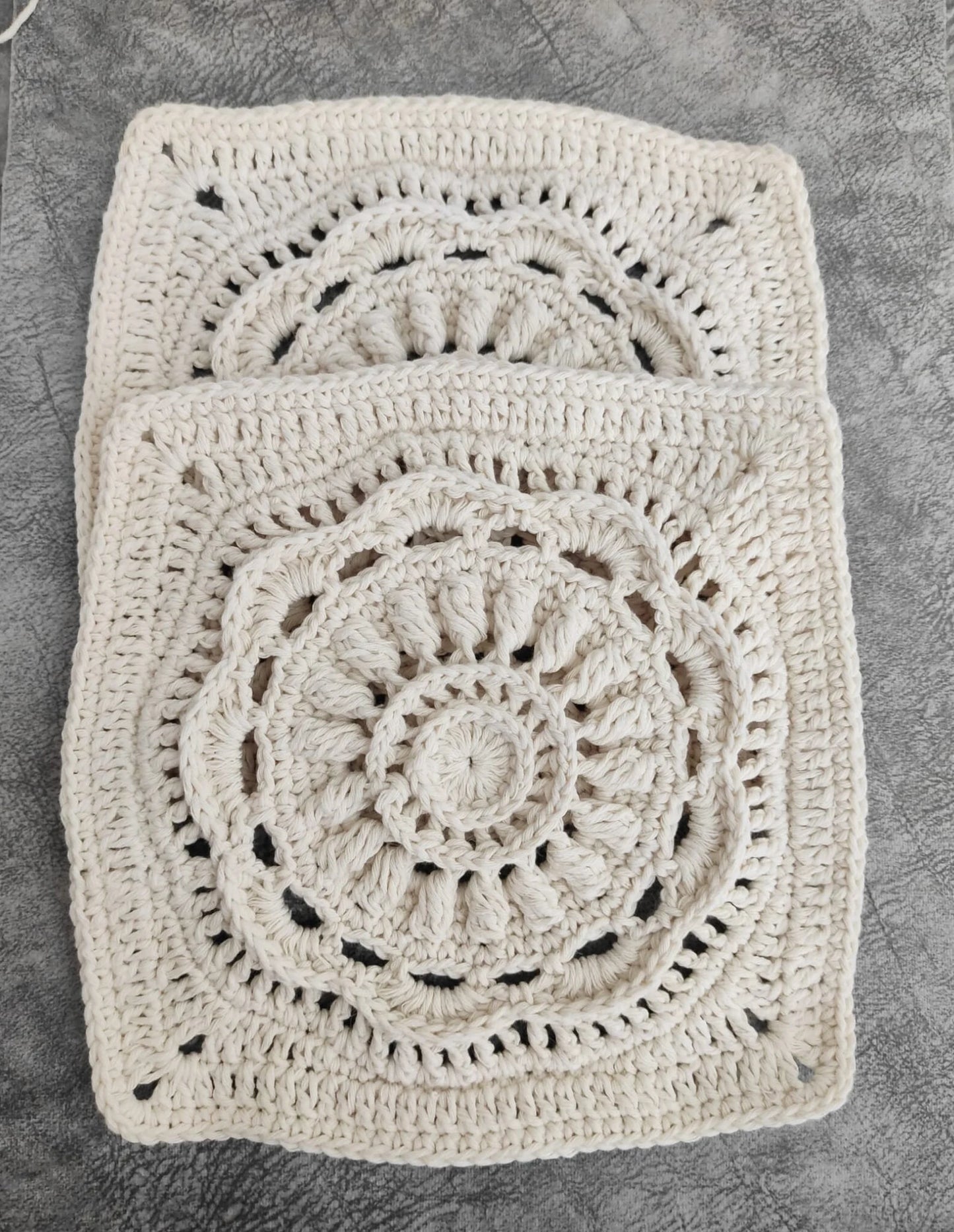 🌻 Sunflower Granny Square Crochet Bag Pattern – Boho Crossbody