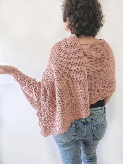 🌸 Beginner-Friendly Floral Crochet Wrap – Light & Lacy (PDF)