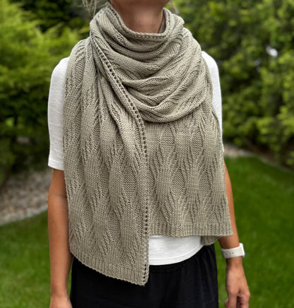 Yin Yarn Reversible Cable Shawl Knitting Pattern