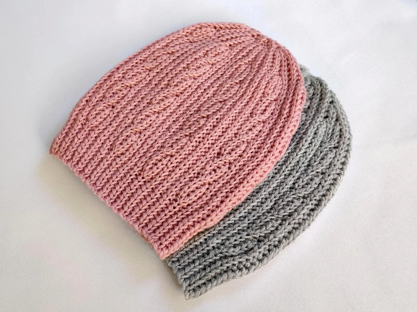 🧶 Classic Cable Crochet Beanie Pattern – Cozy Folded Brim Hat PDF ✨