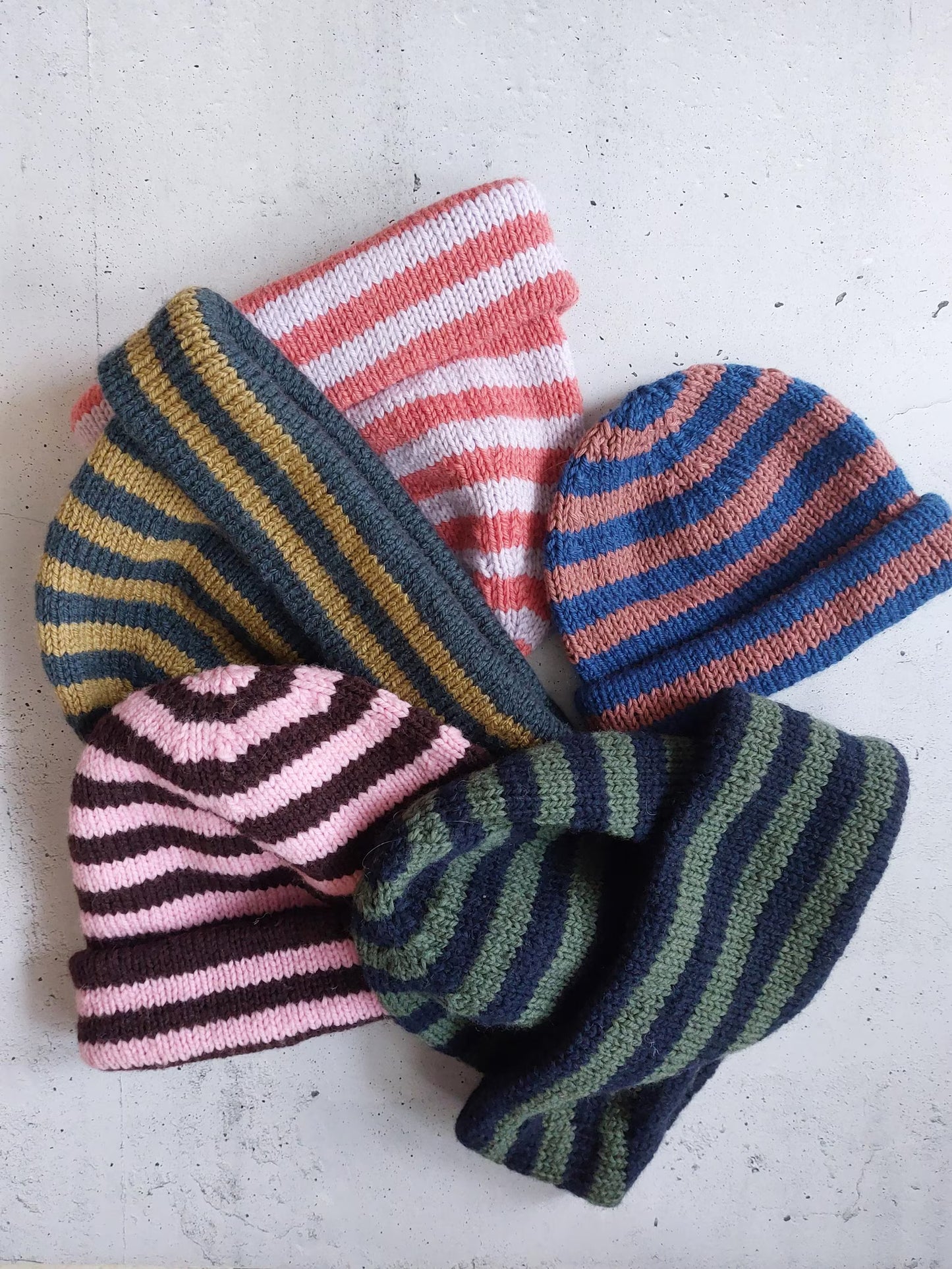 Versa Hat Knitting Pattern PDF