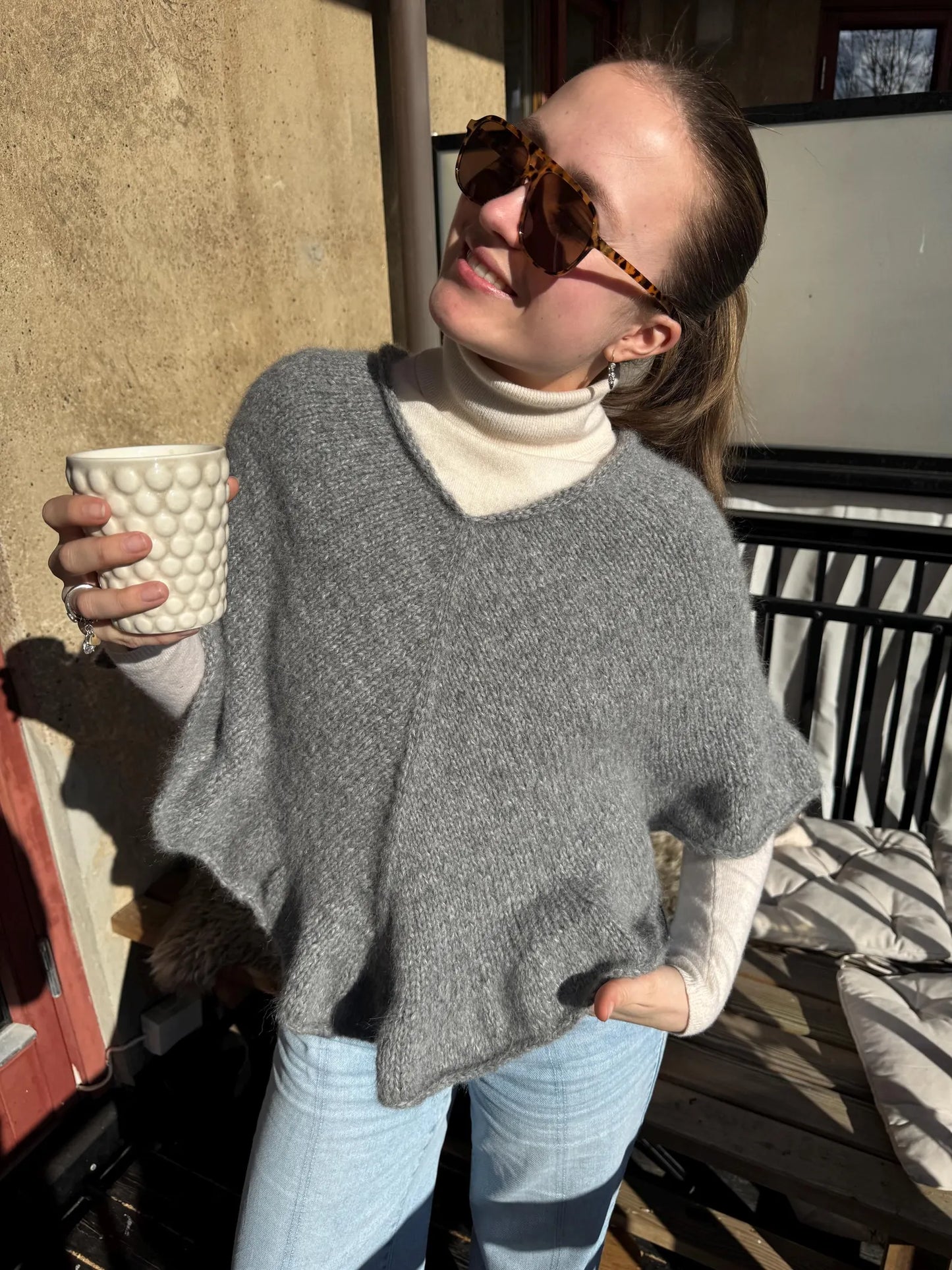 Oslo Poncho Knitting Pattern PDF